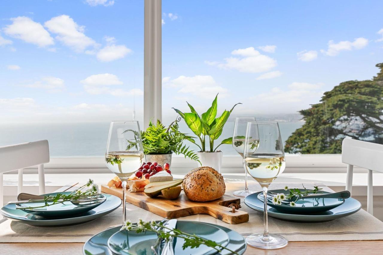 Wellswood Apartment - Sunny Apartment With Stunning Sea Views And Private Balcony Torquay Esterno foto