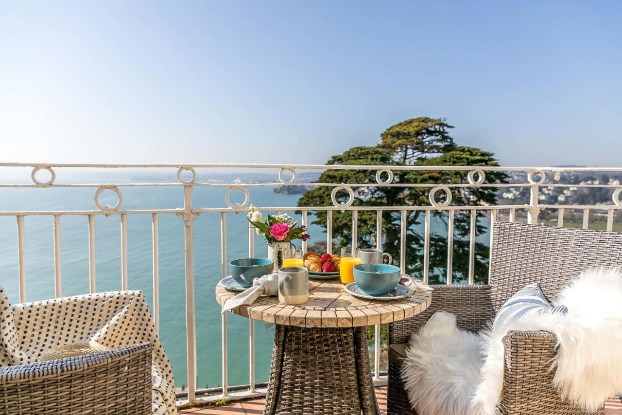 Wellswood Apartment - Sunny Apartment With Stunning Sea Views And Private Balcony Torquay Esterno foto